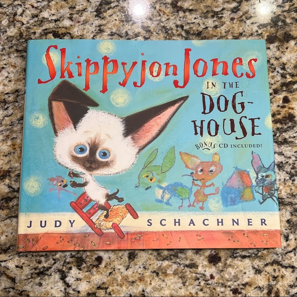 Skippyjon Jones Lot of 4 Hardcover Children’s Books, One with Bonus CD EUC - Picture 4 of 8